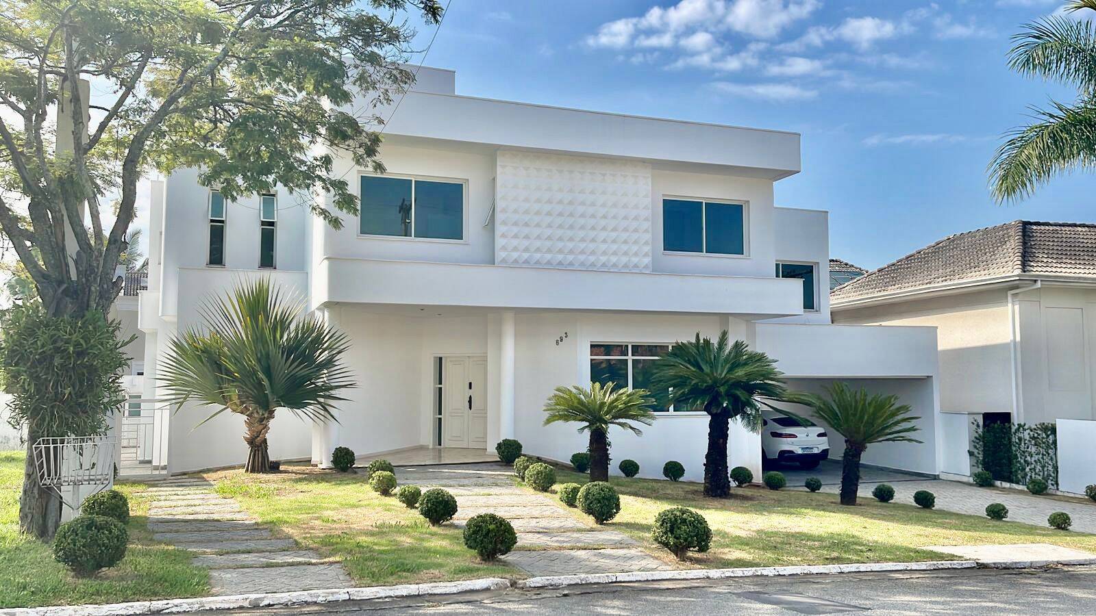 Casa para alugar com 4 quartos, 630m² - Foto 8