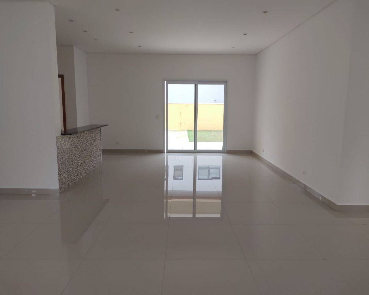 Casa, 4 quartos, 378 m² - Foto 2