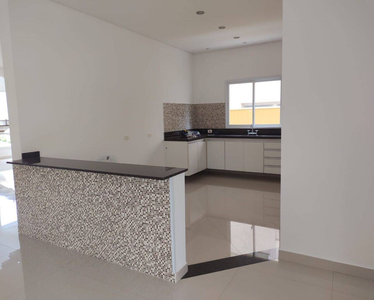 Casa, 4 quartos, 378 m² - Foto 37
