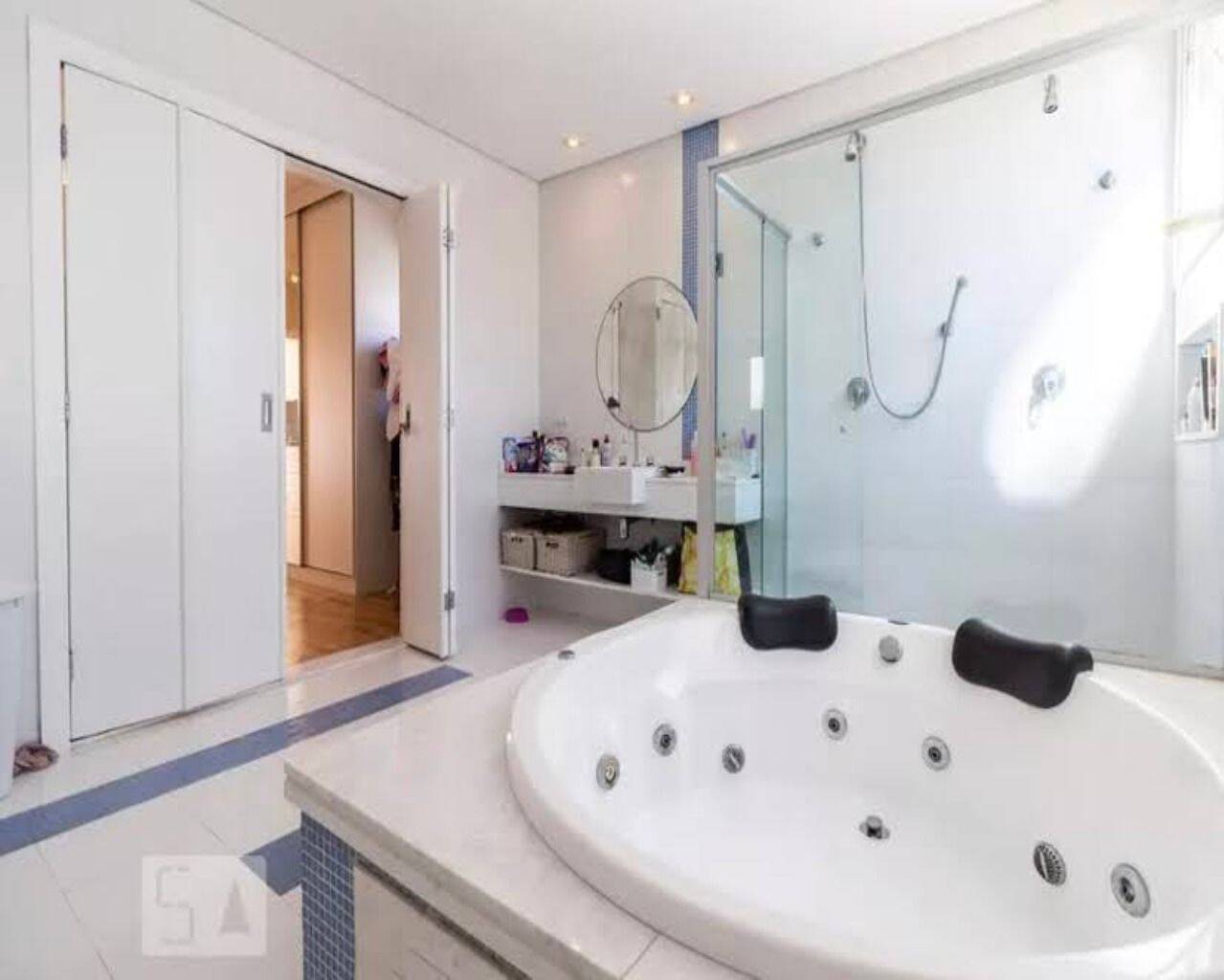 Casa, 4 quartos, 460 m² - Foto 1