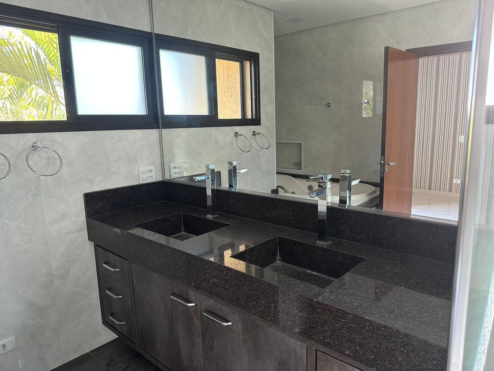 Casa, 4 quartos, 480 m² - Foto 31