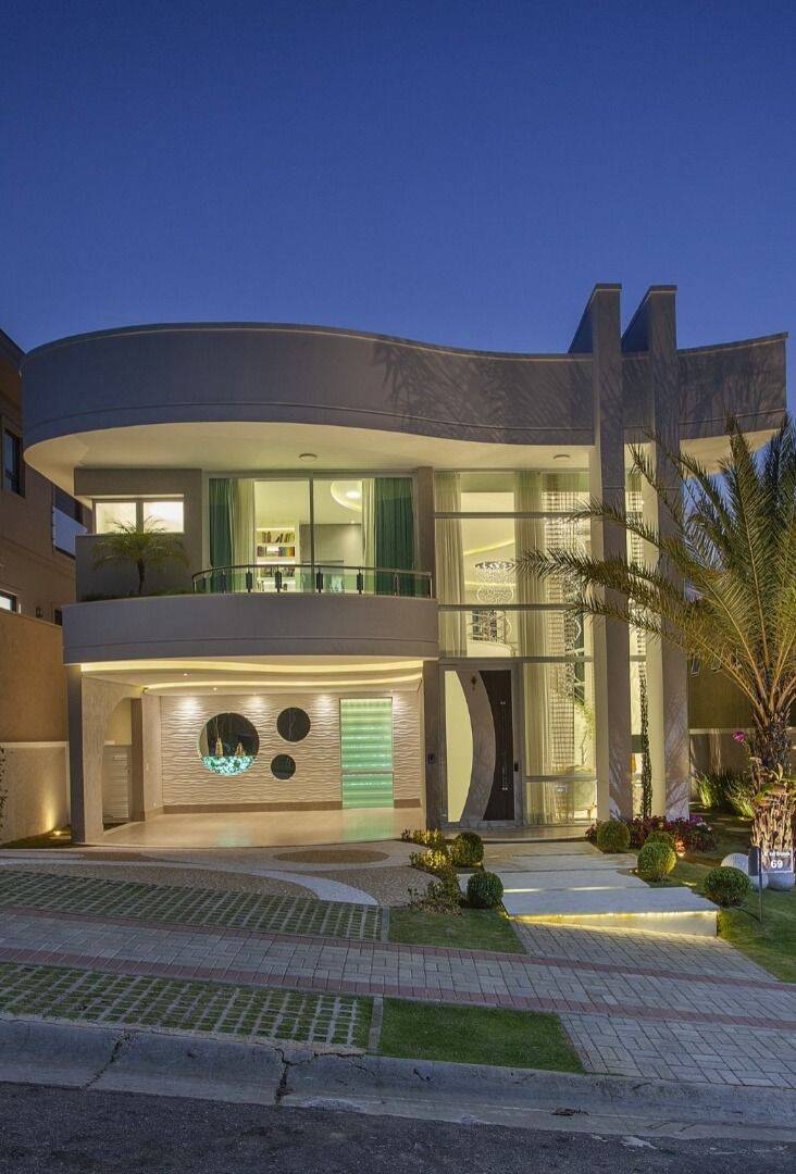 Casa, 4 quartos, 390 m² - Foto 1
