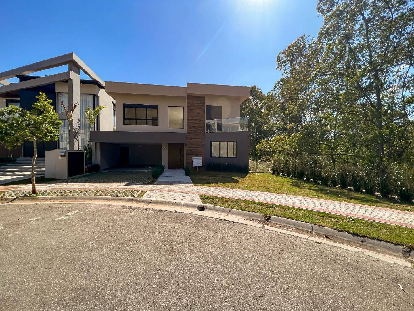 Casa, 4 quartos, 386 m² - Foto 1