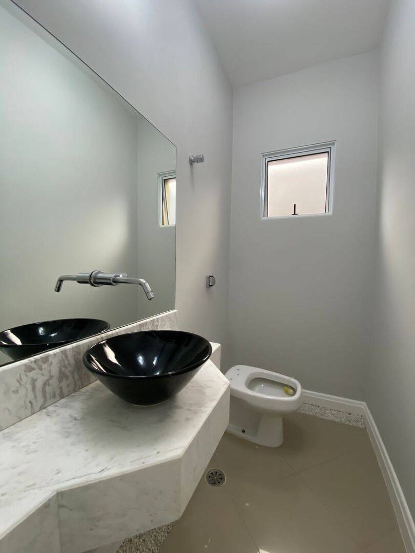 Casa, 4 quartos, 300 m² - Foto 17