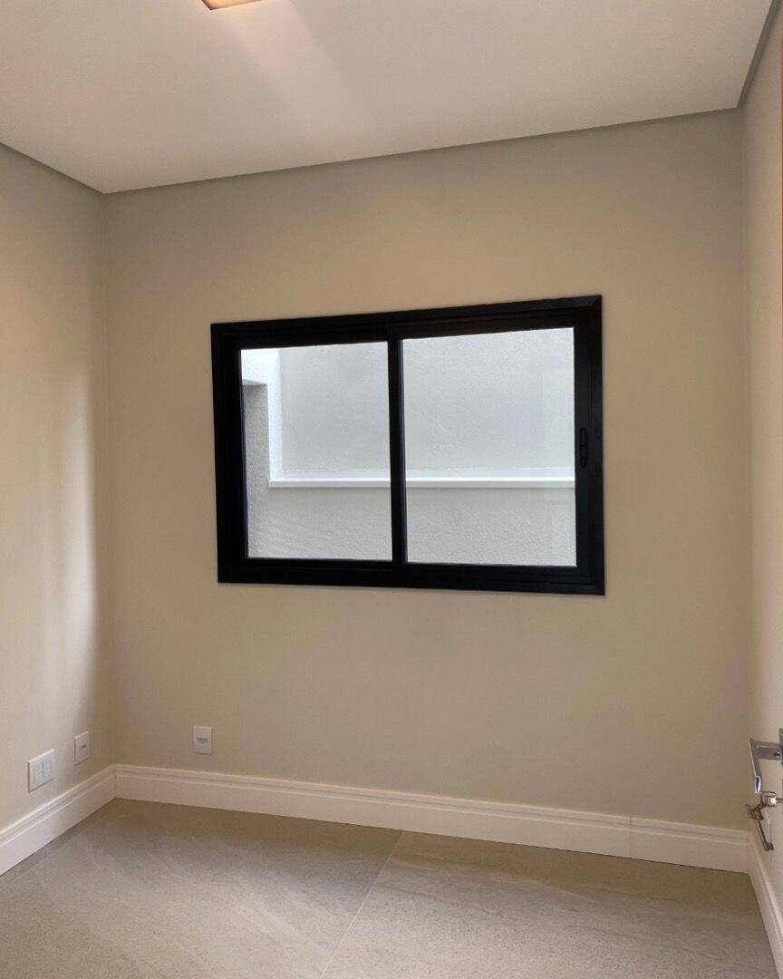 Casa, 4 quartos, 298 m² - Foto 2