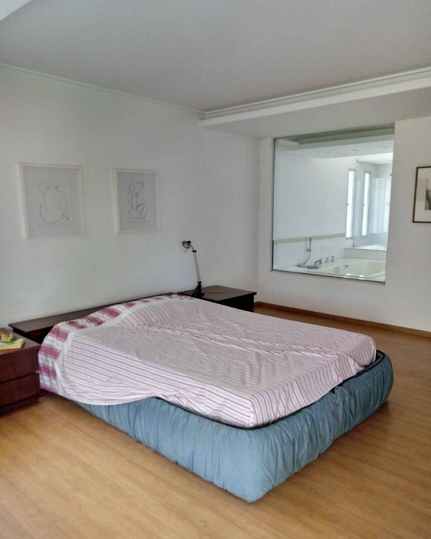 Casa à venda com 4 quartos, 385m² - Foto 4