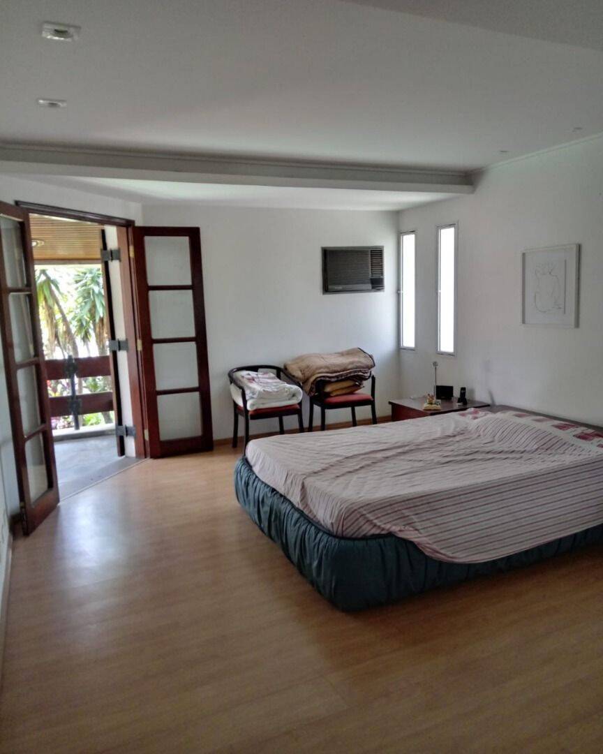 Casa à venda com 4 quartos, 385m² - Foto 5
