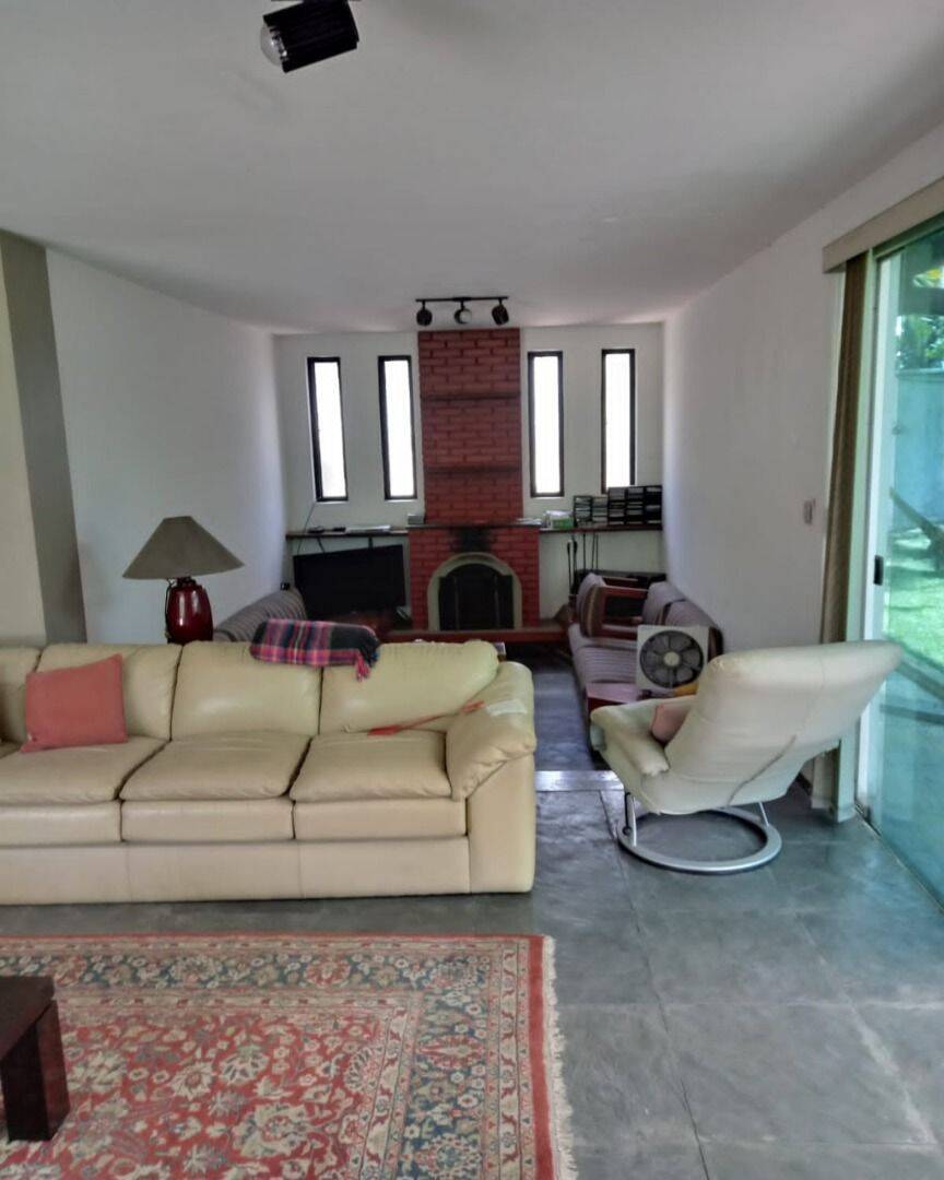 Casa à venda com 4 quartos, 385m² - Foto 11