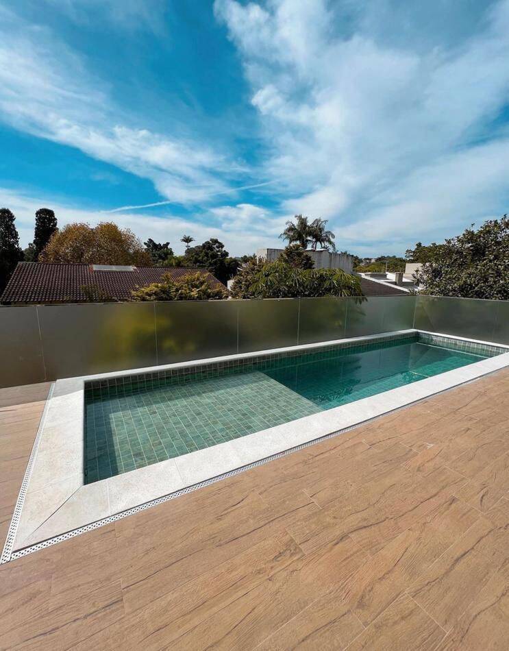 Casa à venda com 44 quartos, 720m² - Foto 2