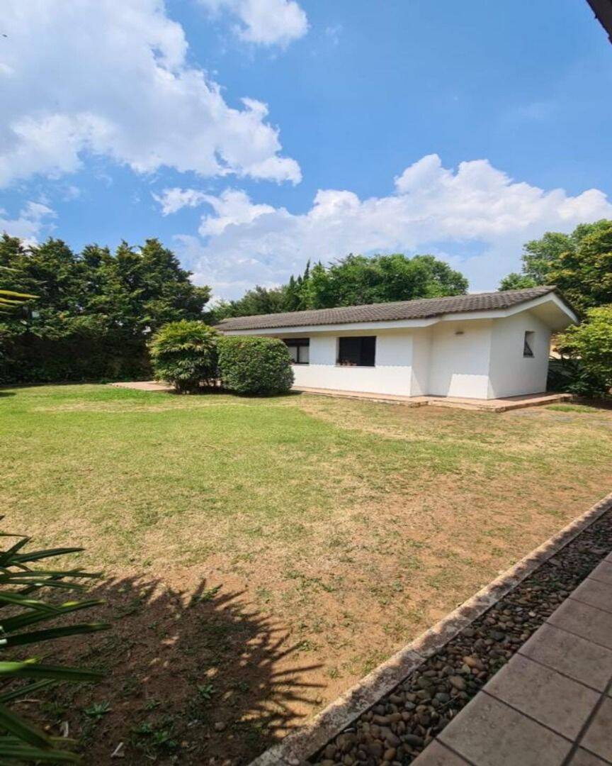 Casa à venda com 4 quartos, 470m² - Foto 1