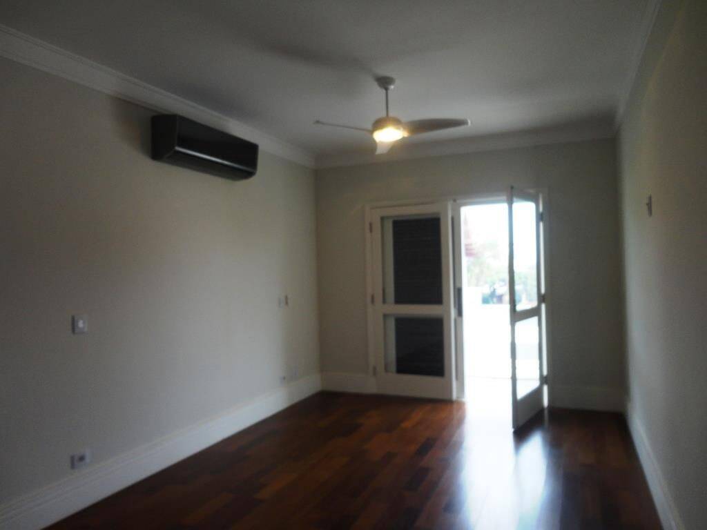 Casa para alugar com 4 quartos, 540m² - Foto 23