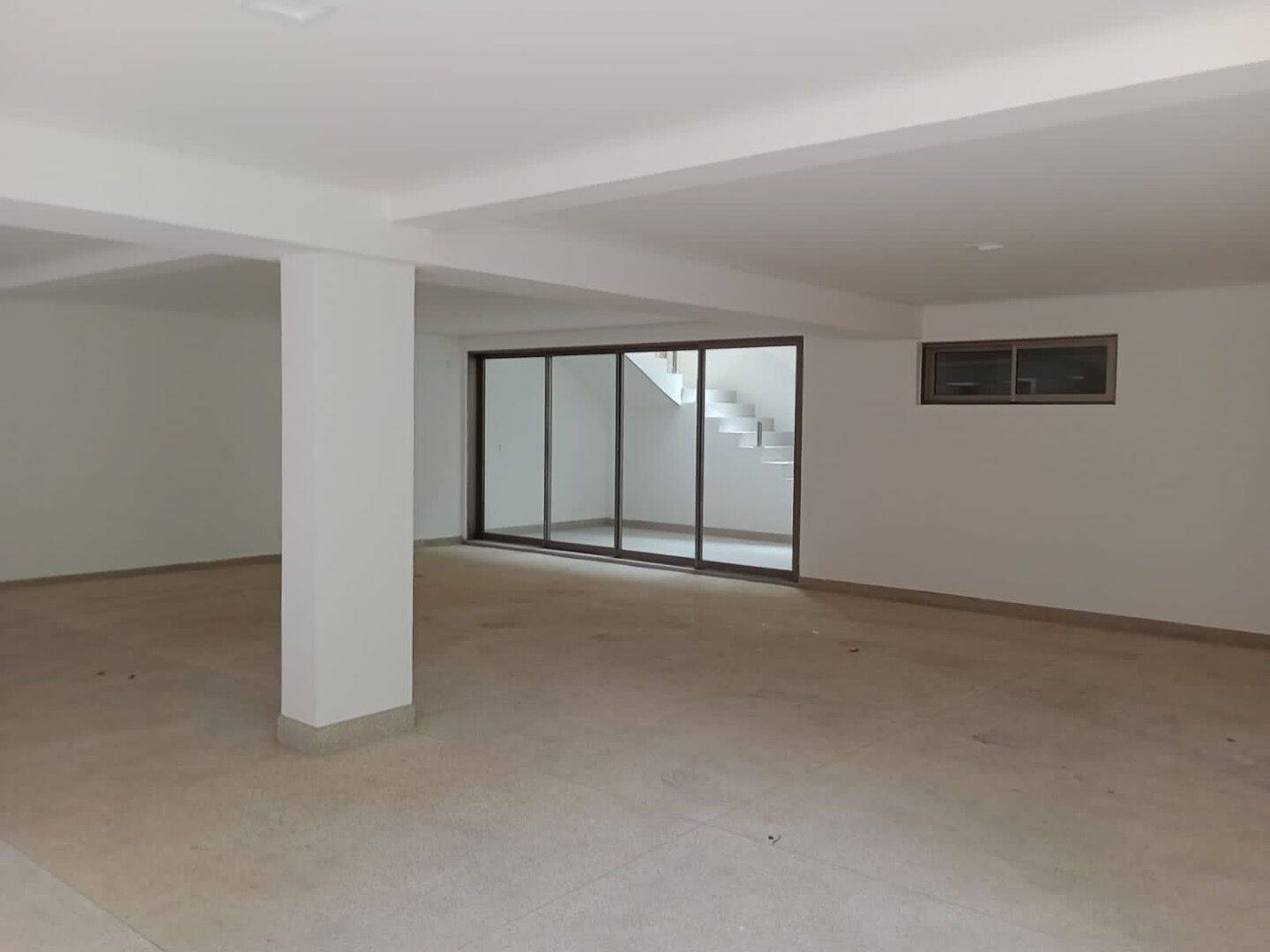 Casa à venda com 4 quartos, 606m² - Foto 5