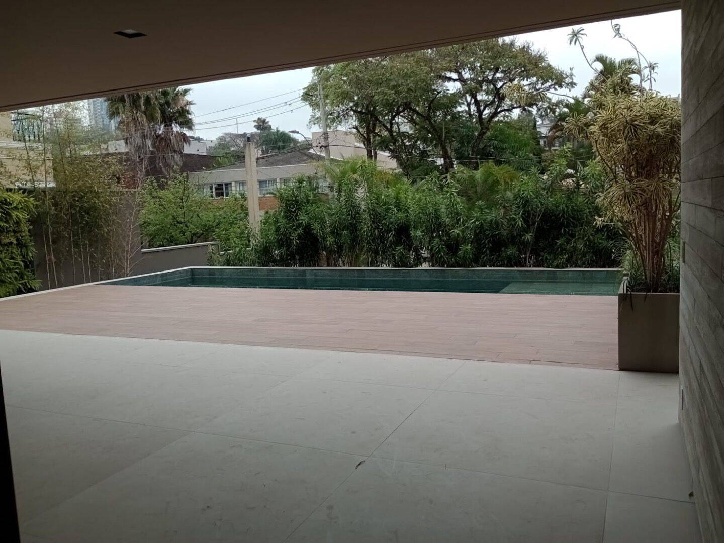Casa à venda com 4 quartos, 606m² - Foto 14
