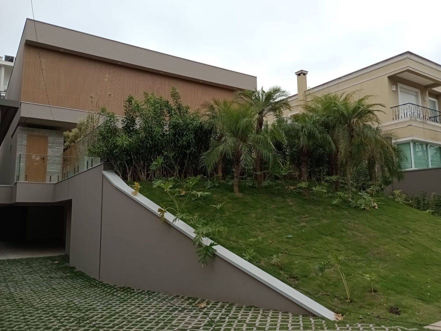 Casa à venda com 4 quartos, 606m² - Foto 24