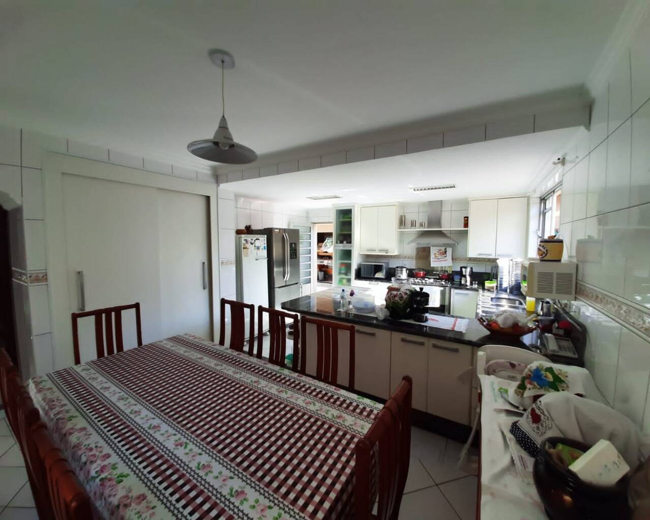 Casa à venda e aluguel com 4 quartos, 320m² - Foto 3