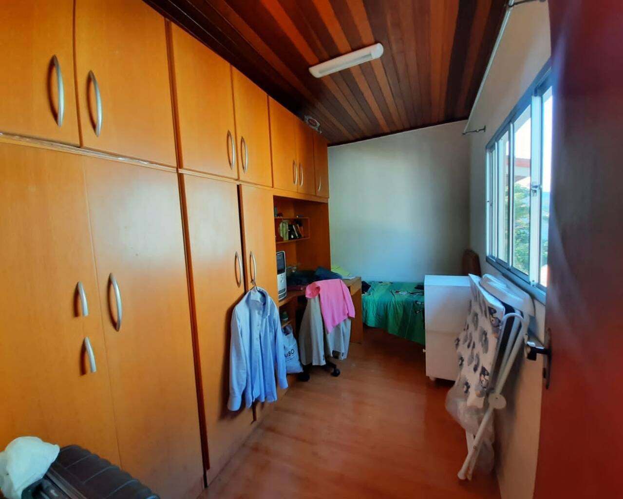 Casa à venda e aluguel com 4 quartos, 320m² - Foto 4