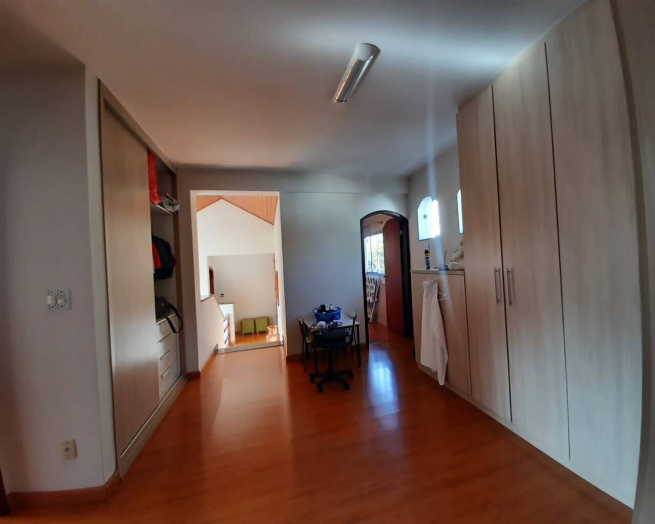 Casa à venda e aluguel com 4 quartos, 320m² - Foto 11