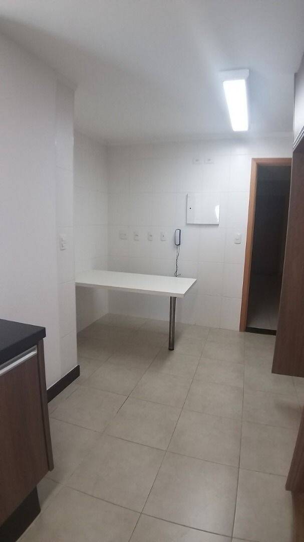 Apartamento, 3 quartos, 177 m² - Foto 1