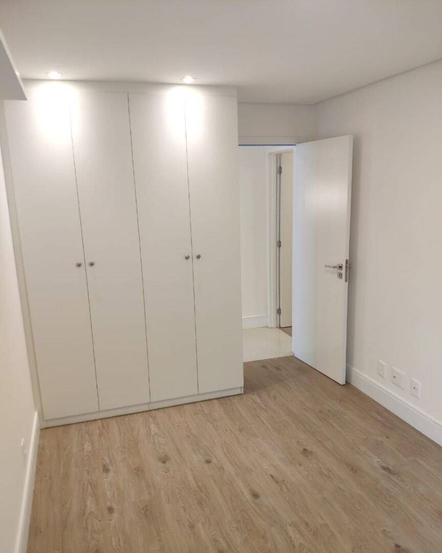 Apartamento à venda e aluguel com 3 quartos, 110m² - Foto 6