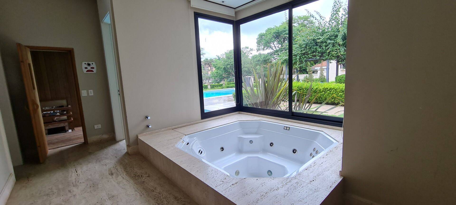 Casa à venda com 4 quartos, 1024m² - Foto 16