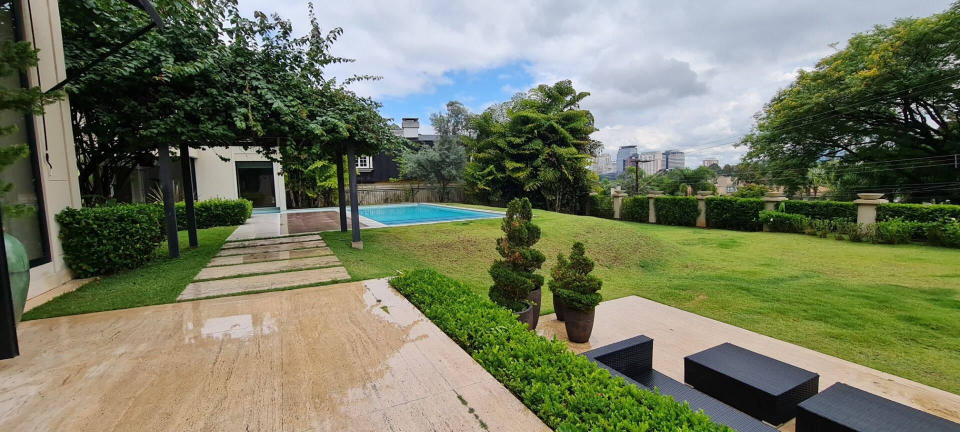 Casa à venda com 4 quartos, 1024m² - Foto 26