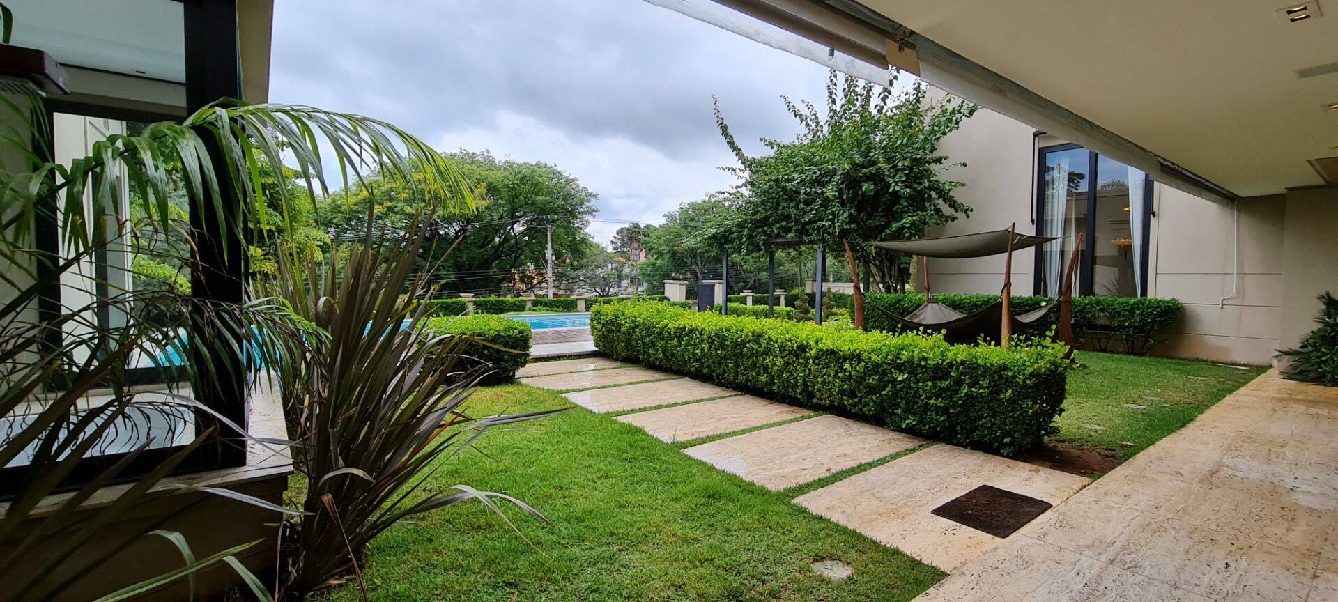 Casa à venda com 4 quartos, 1024m² - Foto 23