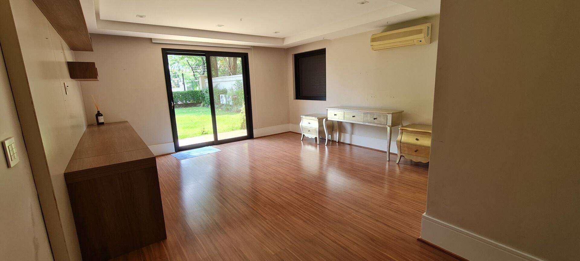 Casa à venda com 4 quartos, 1024m² - Foto 35