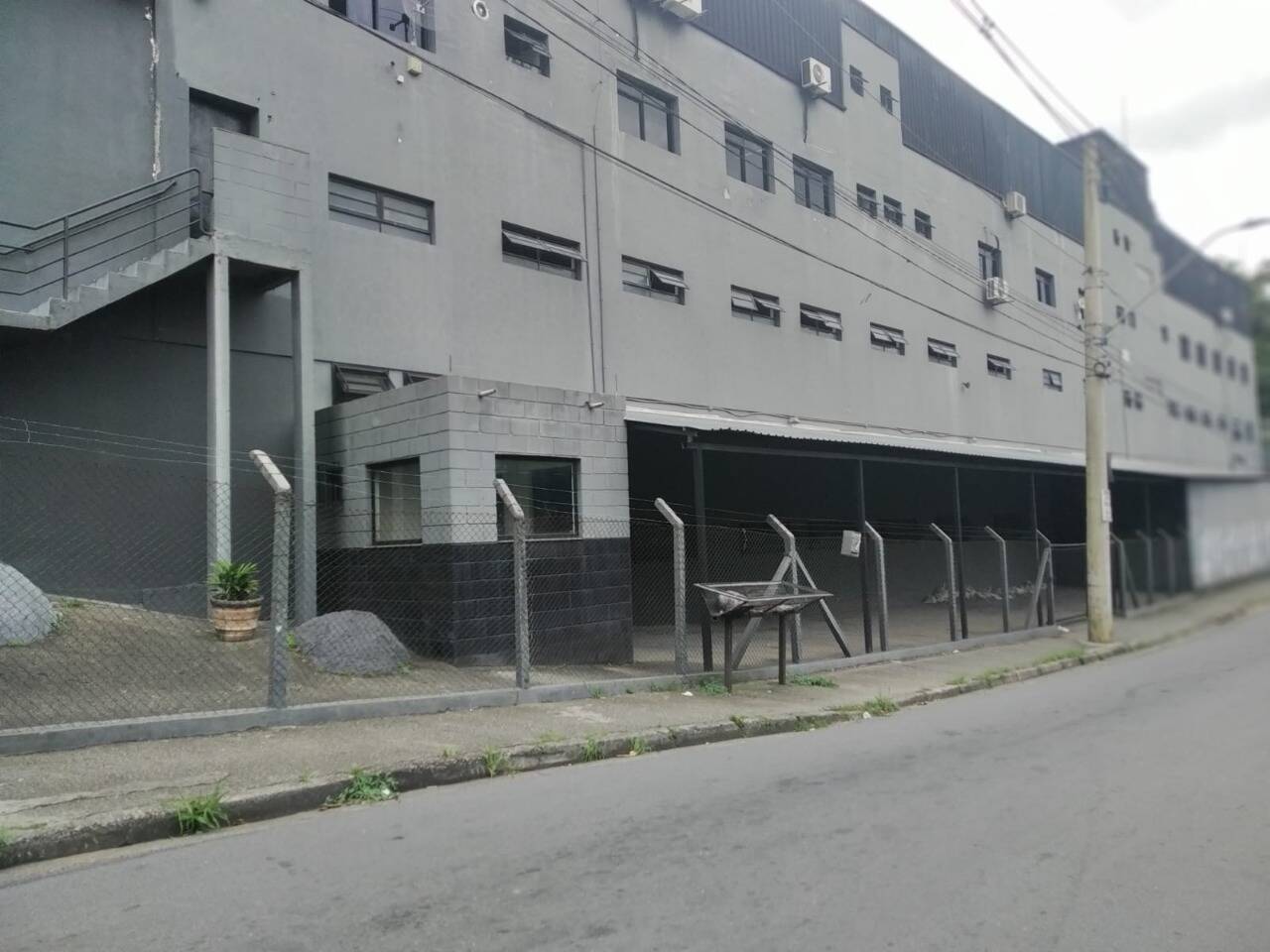 Depósito-Galpão, 2745 m² - Foto 2
