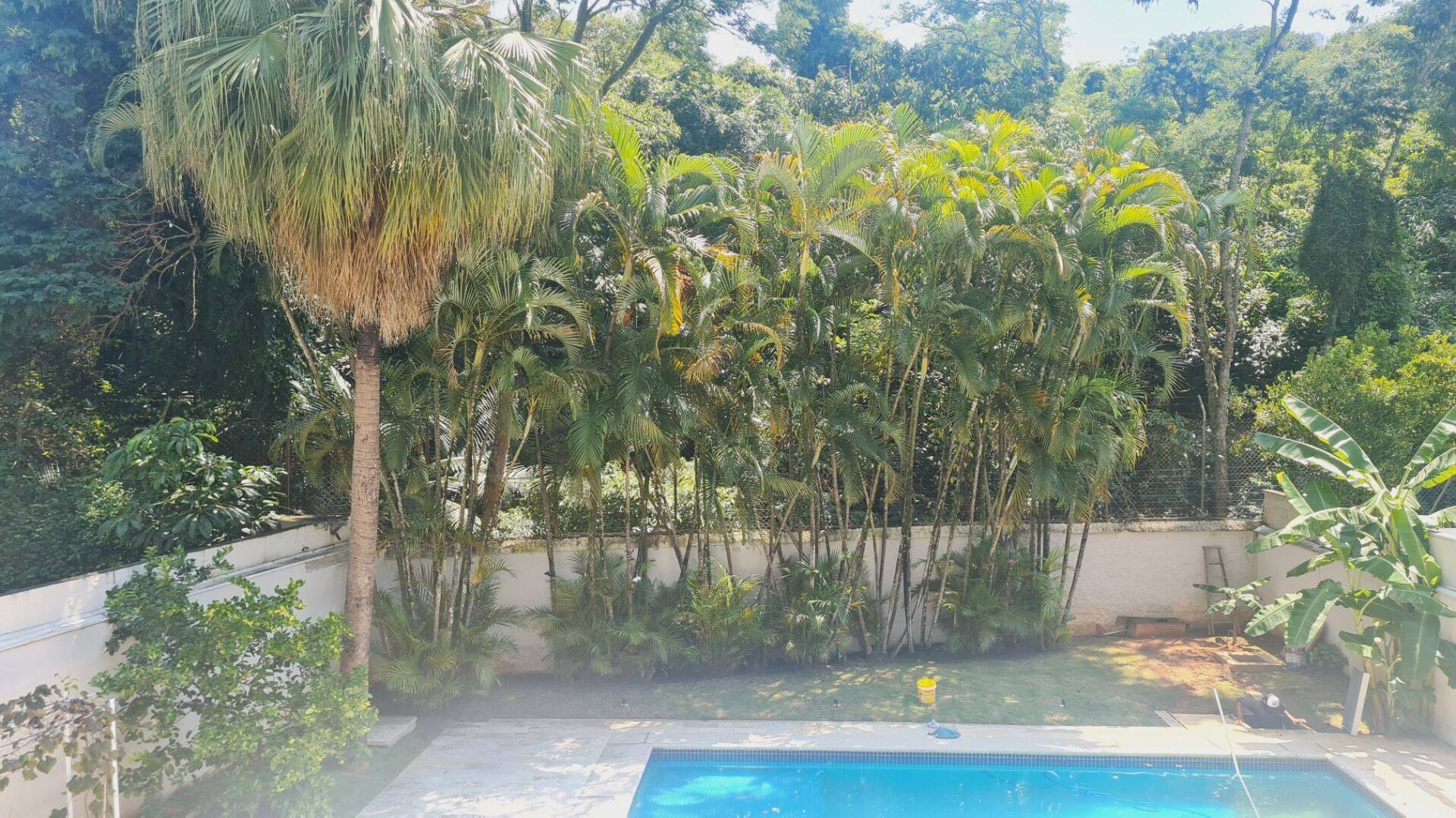 Casa à venda com 5 quartos, 640m² - Foto 2