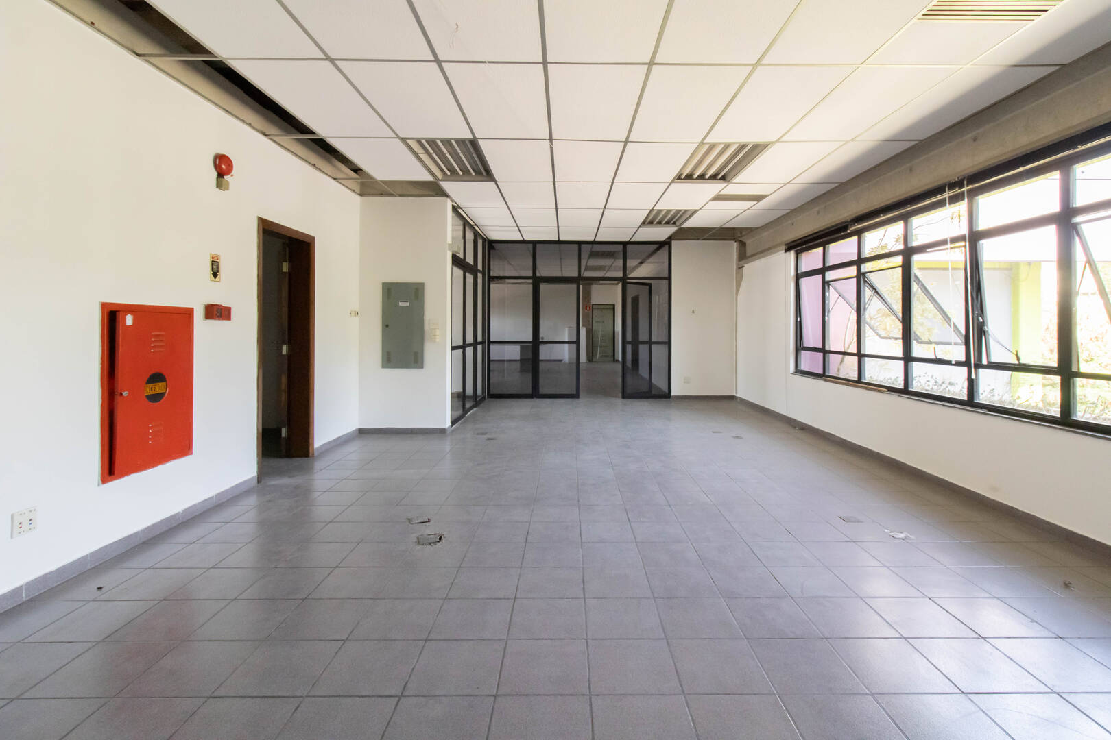 Sala-Conjunto, 2000 m² - Foto 13