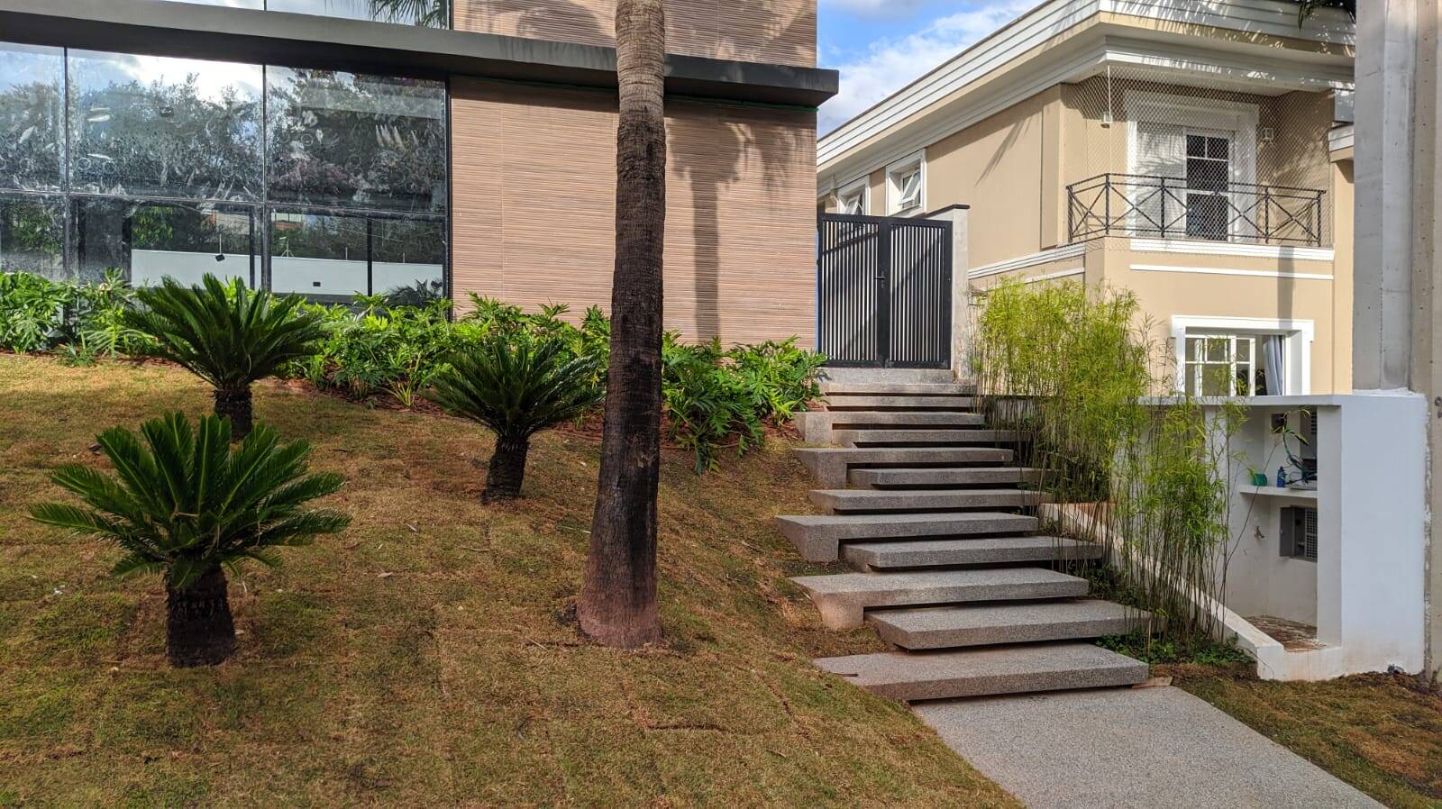 Casa à venda com 4 quartos, 620m² - Foto 13