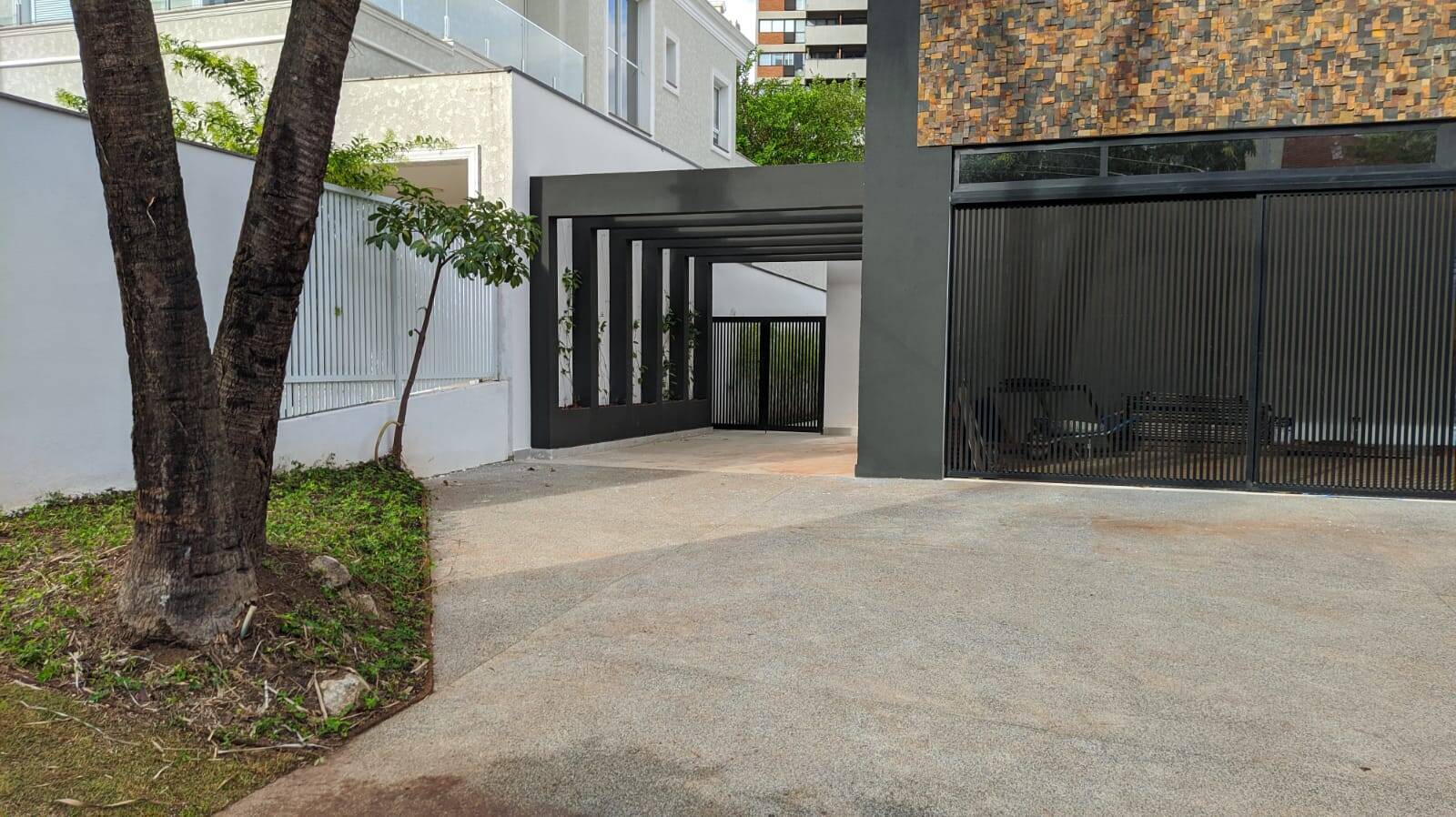 Casa à venda com 4 quartos, 620m² - Foto 14