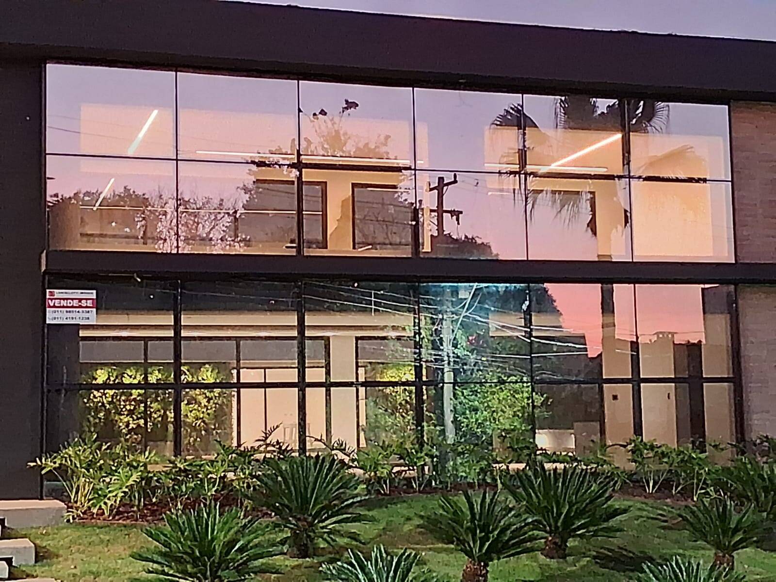 Casa à venda com 4 quartos, 620m² - Foto 15