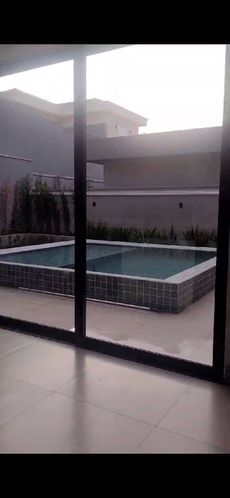 Casa, 4 quartos, 380 m² - Foto 1