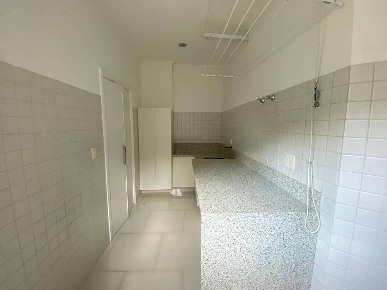 Casa, 4 quartos, 2065 m² - Foto 7