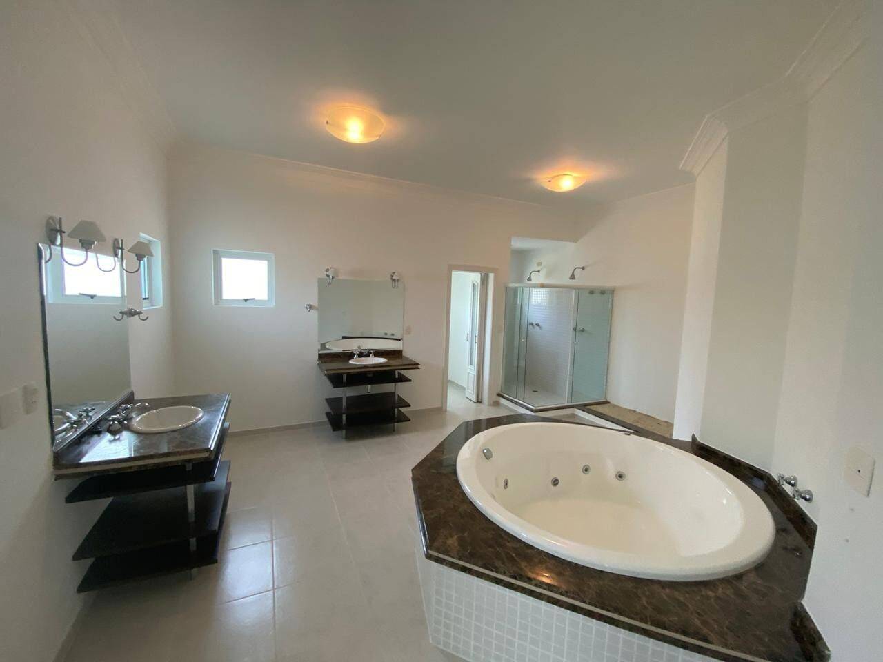 Casa, 4 quartos, 2065 m² - Foto 16