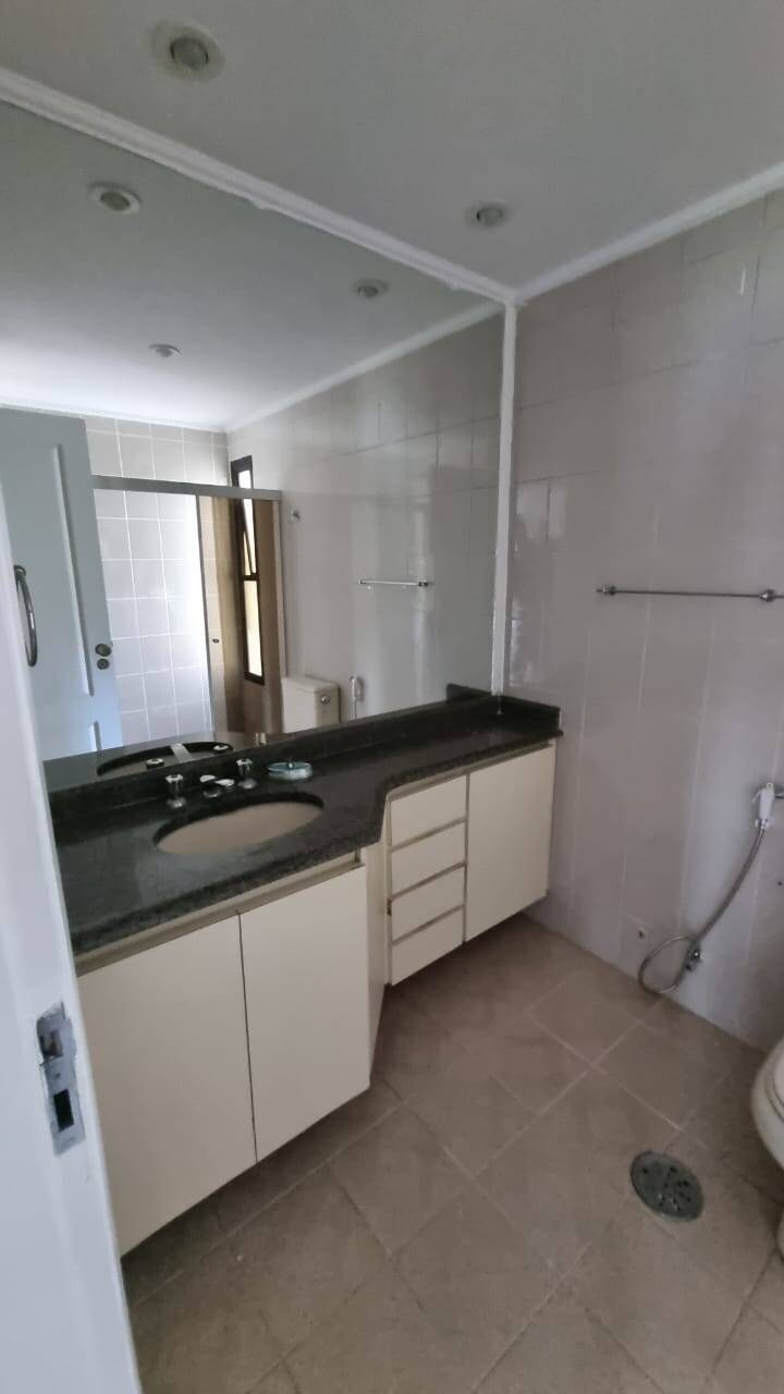 Apartamento à venda e aluguel com 3 quartos, 113m² - Foto 5
