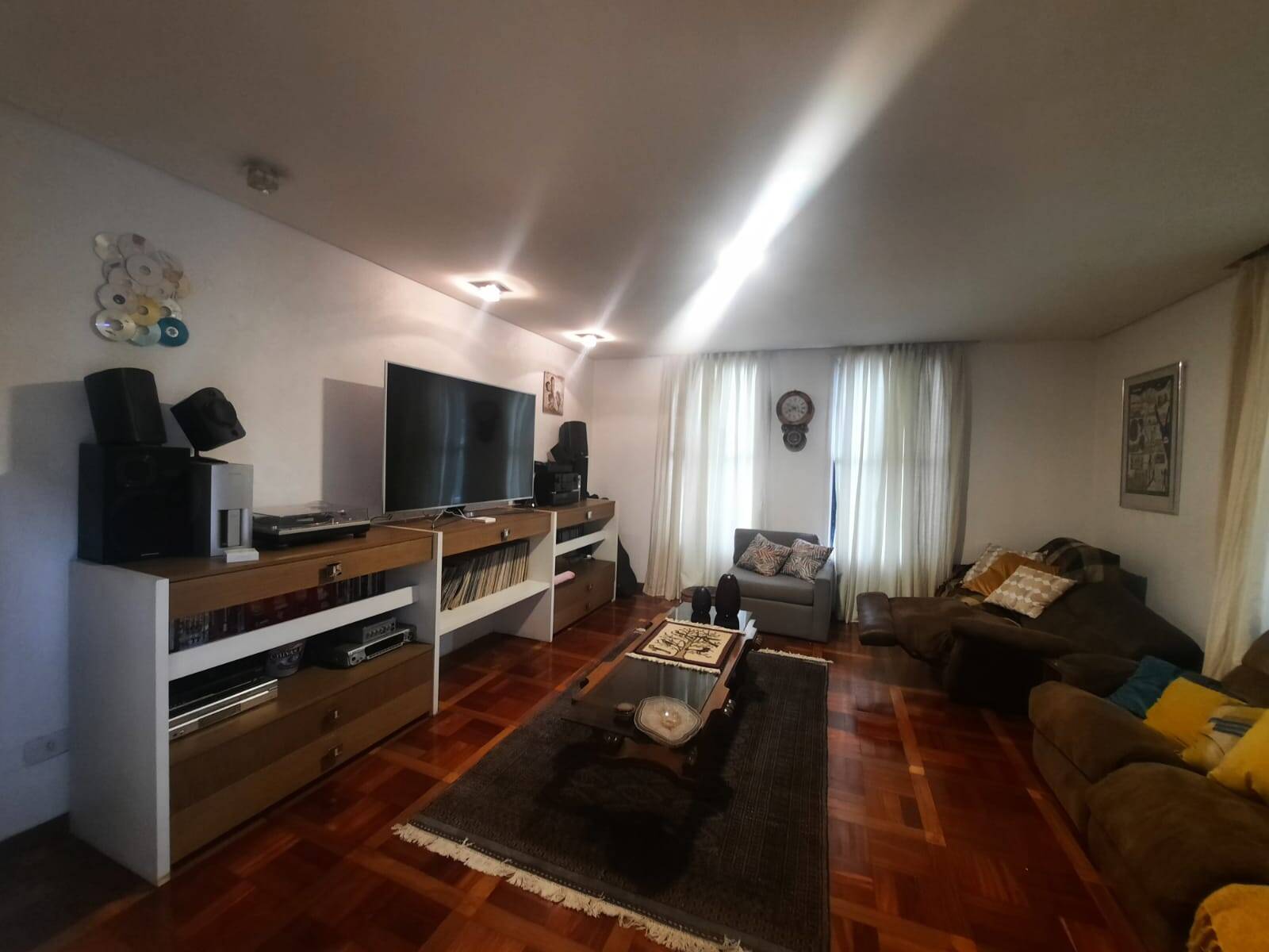 Casa à venda e aluguel com 4 quartos, 700m² - Foto 13