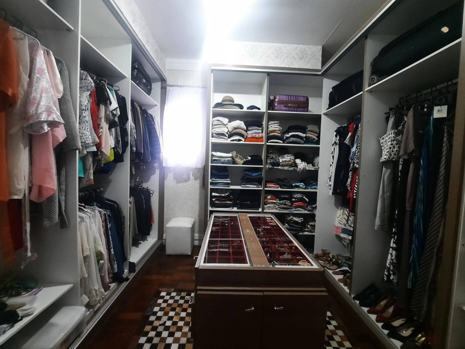 Casa à venda e aluguel com 4 quartos, 700m² - Foto 20