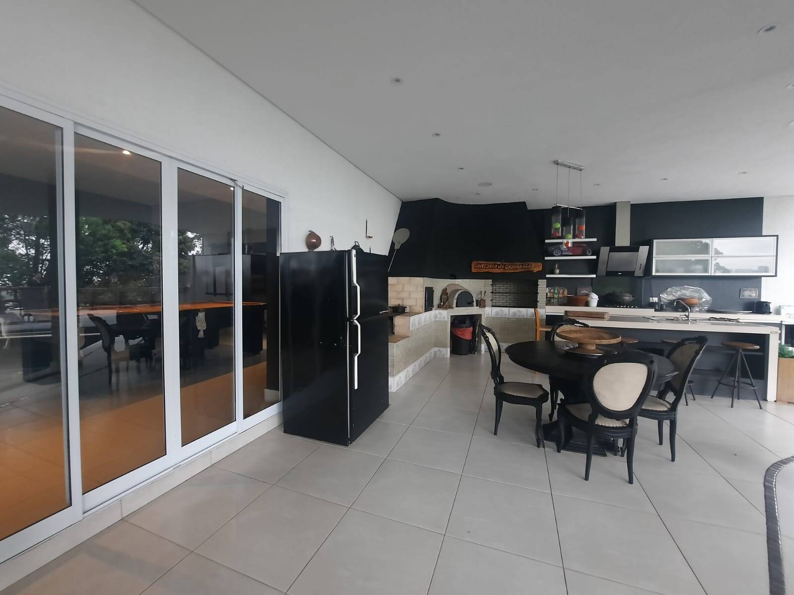 Casa à venda e aluguel com 4 quartos, 700m² - Foto 37