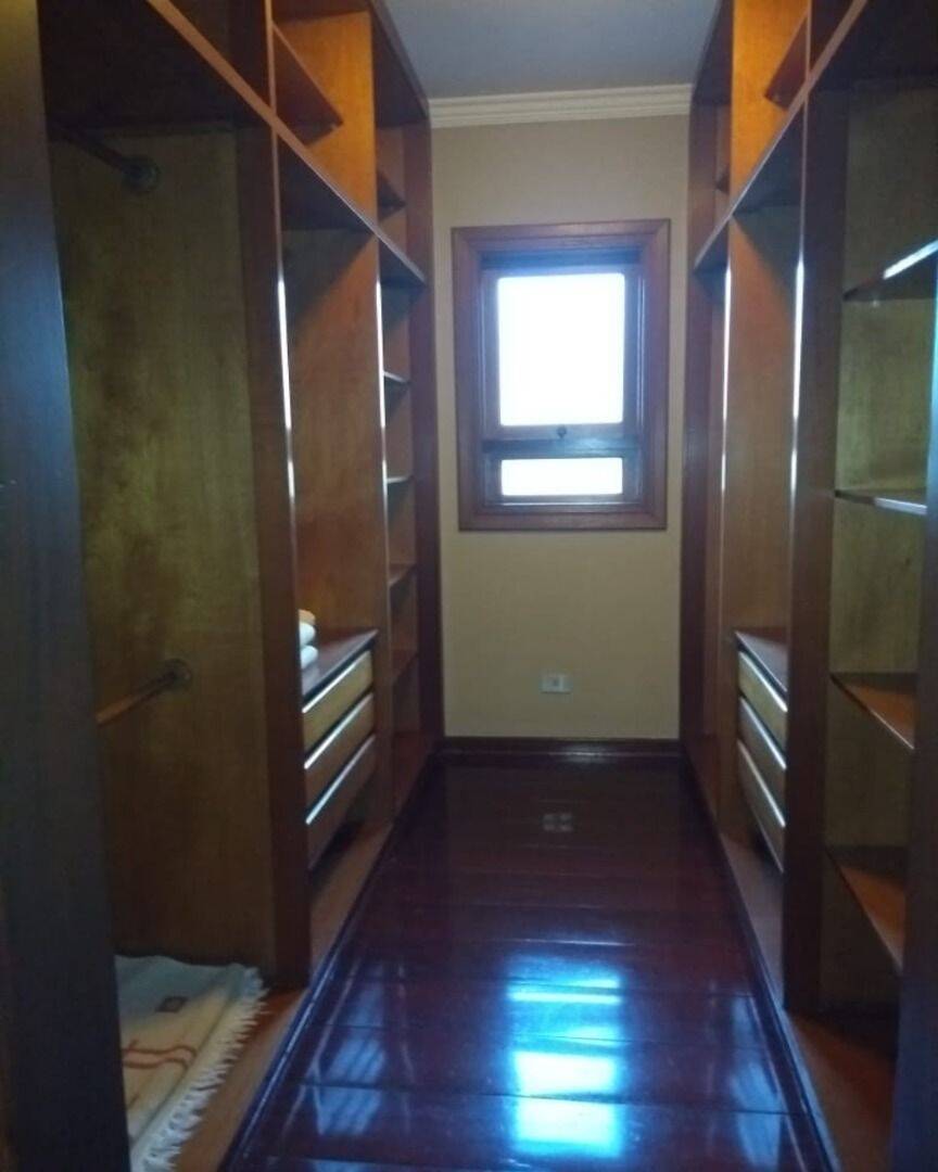 Casa à venda com 4 quartos, 450m² - Foto 4