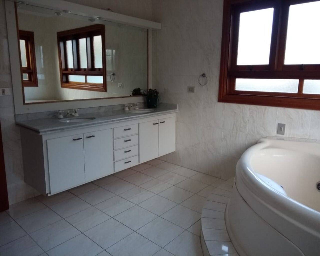Casa à venda com 4 quartos, 450m² - Foto 5