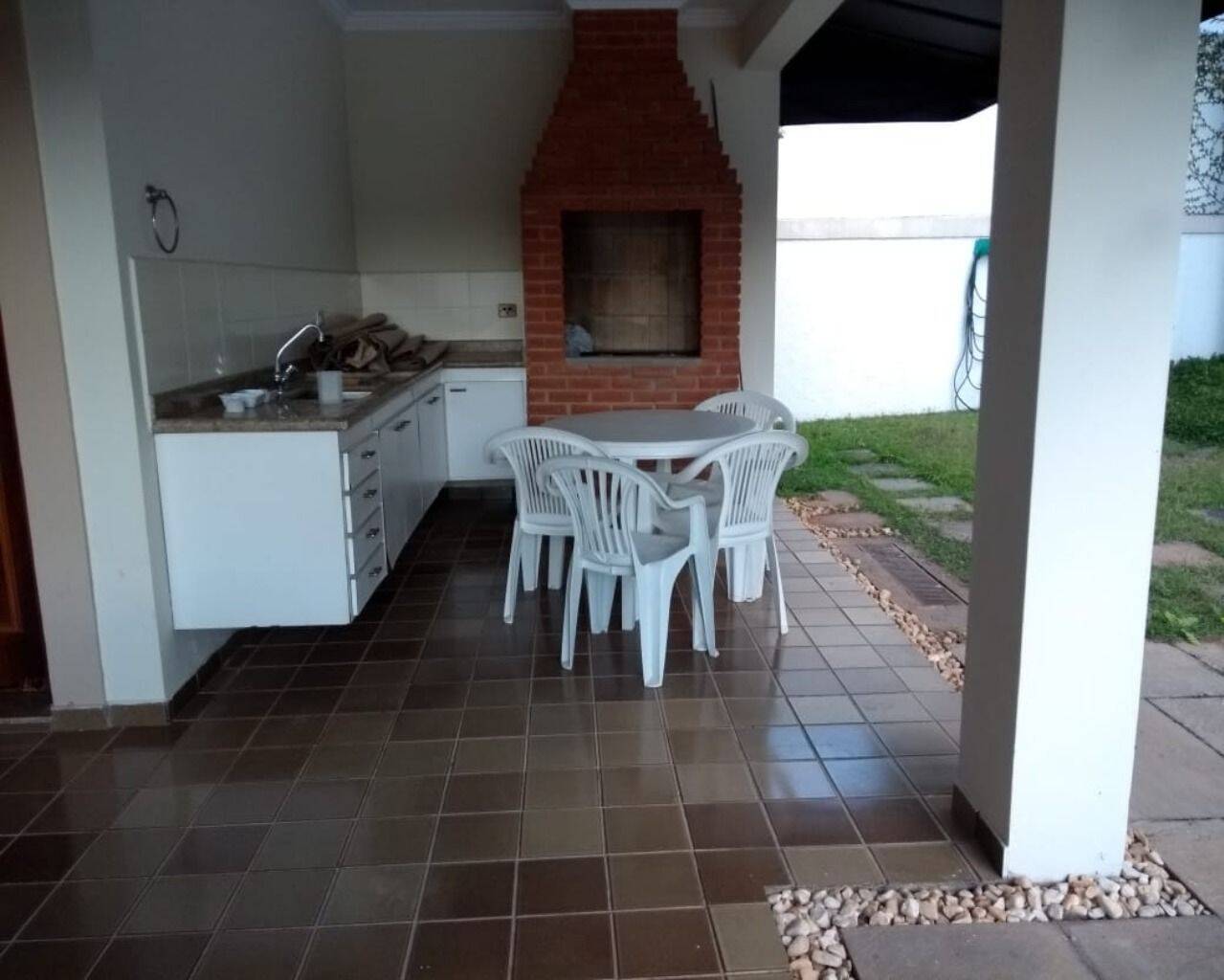 Casa à venda com 4 quartos, 450m² - Foto 10
