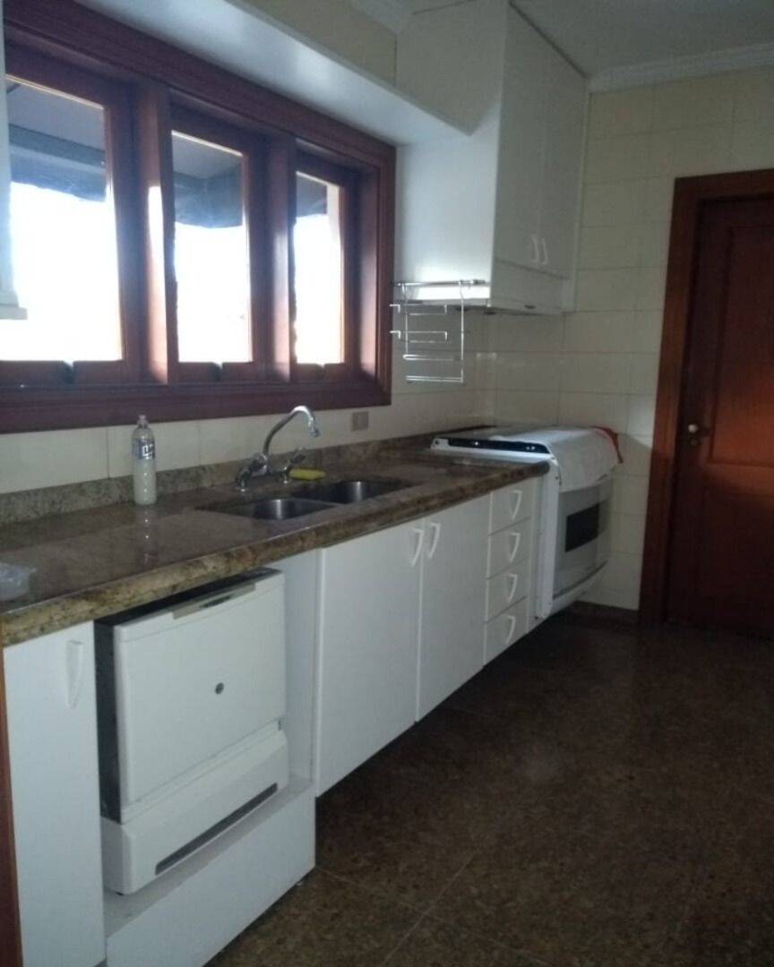 Casa à venda com 4 quartos, 450m² - Foto 28