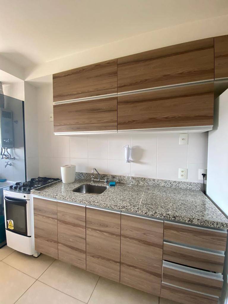Apartamento para alugar com 3 quartos, 76m² - Foto 18