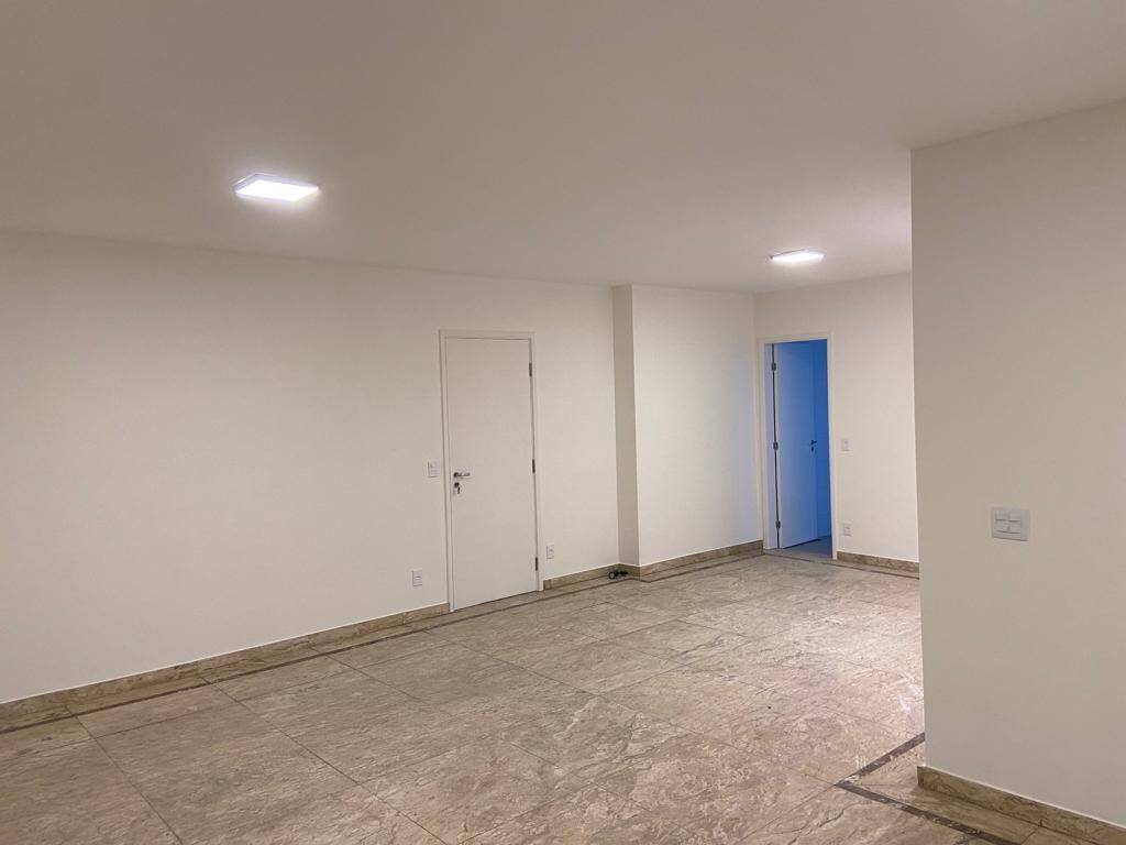 Apartamento para alugar com 3 quartos, 165m² - Foto 5