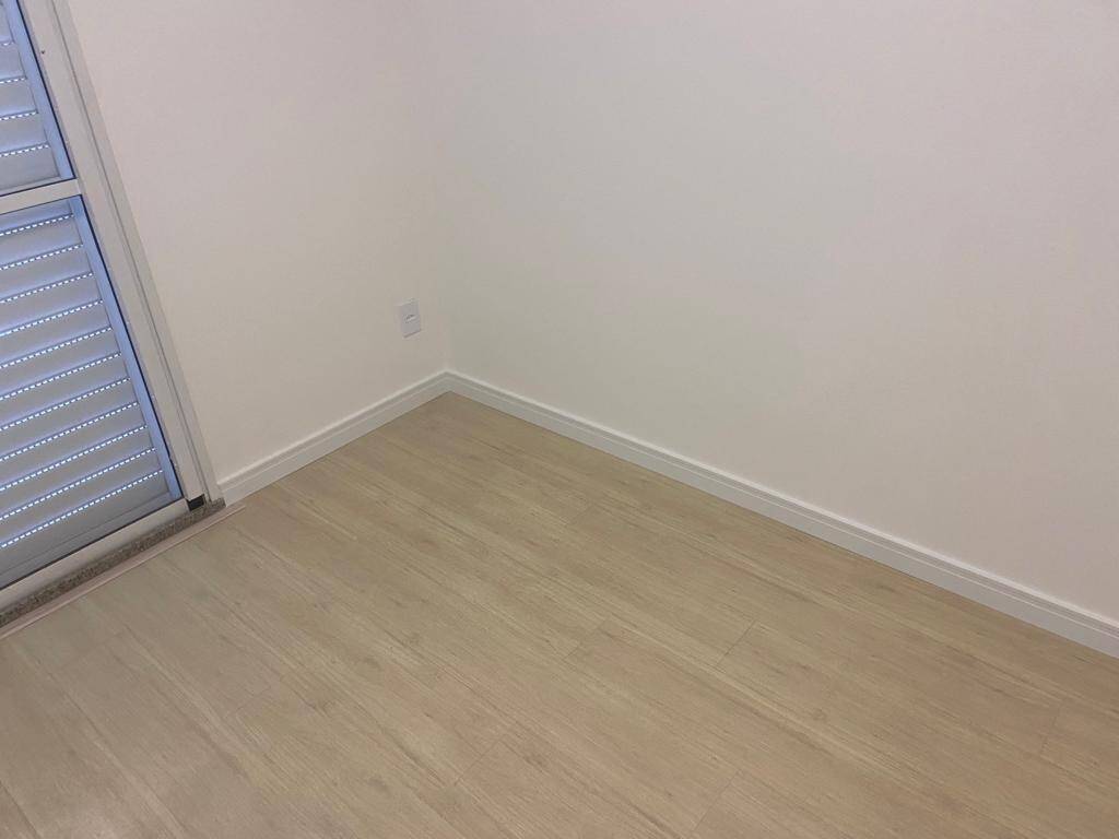 Apartamento para alugar com 3 quartos, 165m² - Foto 18