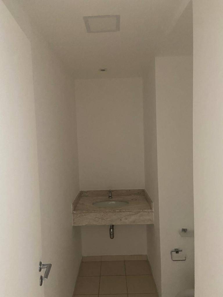 Apartamento para alugar com 3 quartos, 165m² - Foto 32