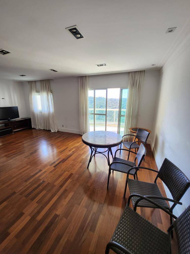 Apartamento para alugar com 3 quartos, 165m² - Foto 34