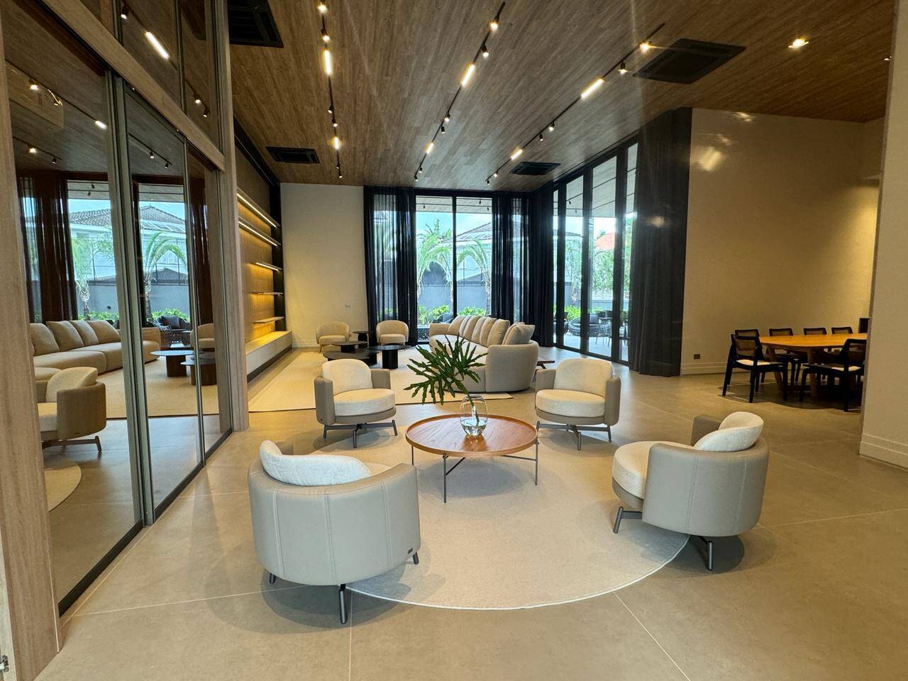 Casa à venda com 4 quartos, 703m² - Foto 6